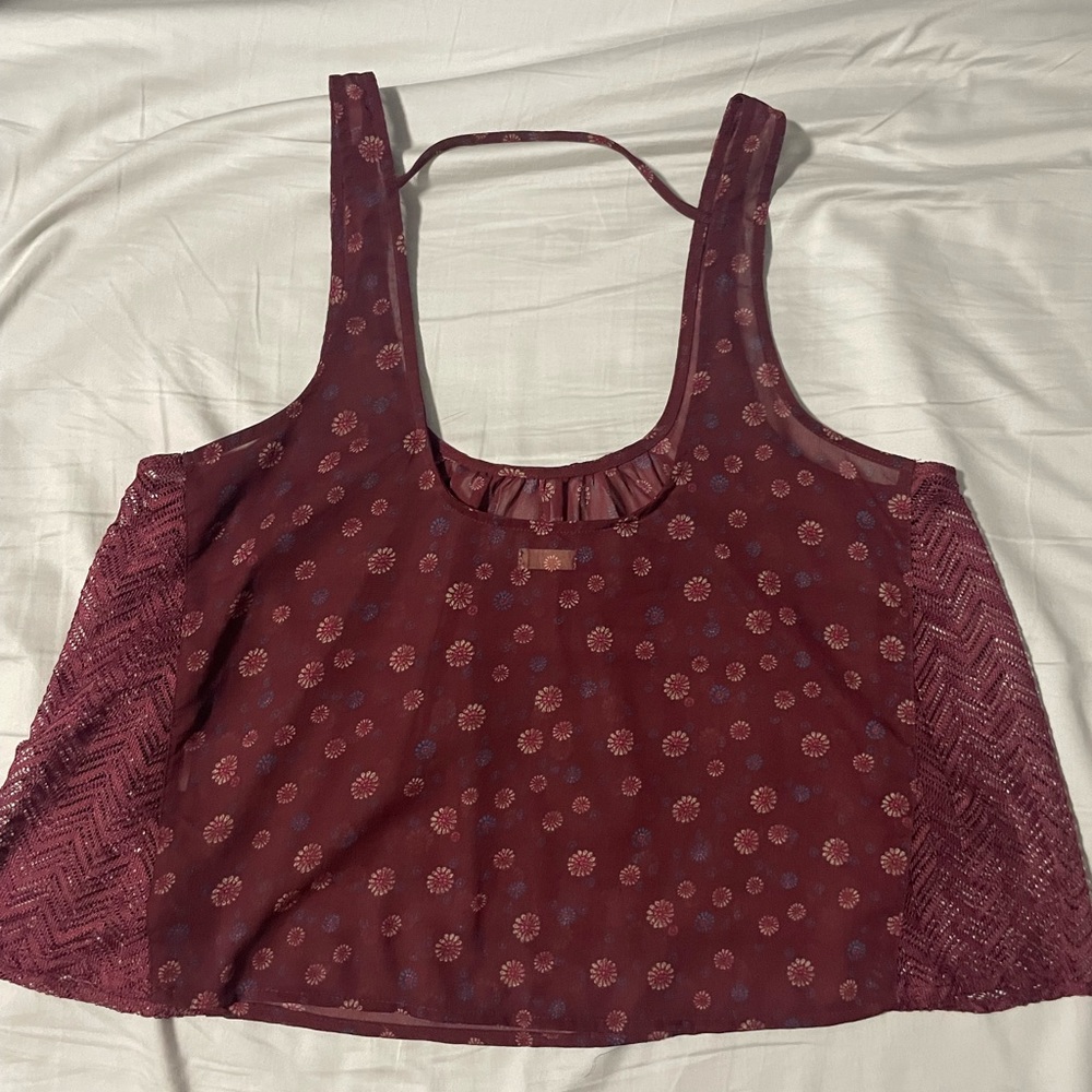 Floral crop shirt